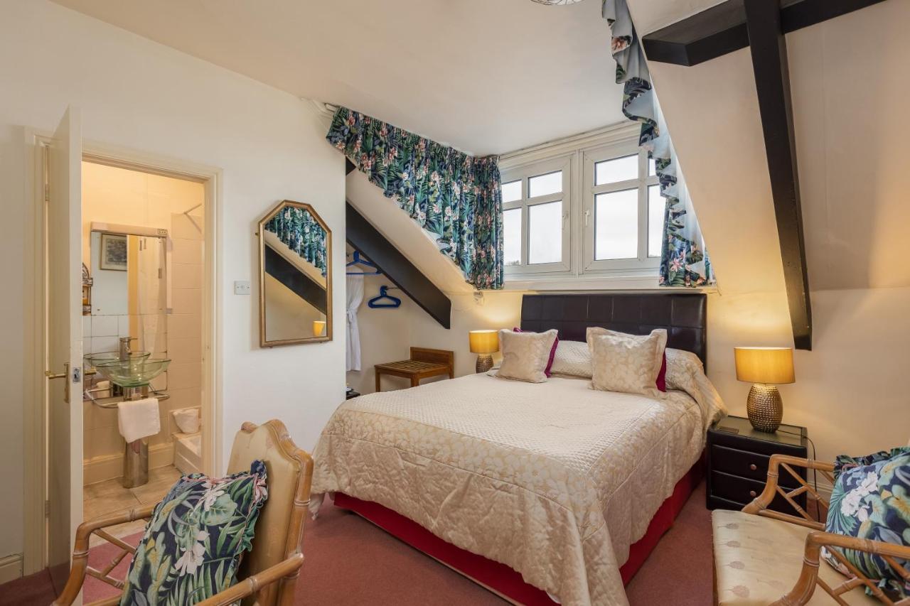 Bed and Breakfast Crossways Пикеринг Экстерьер фото